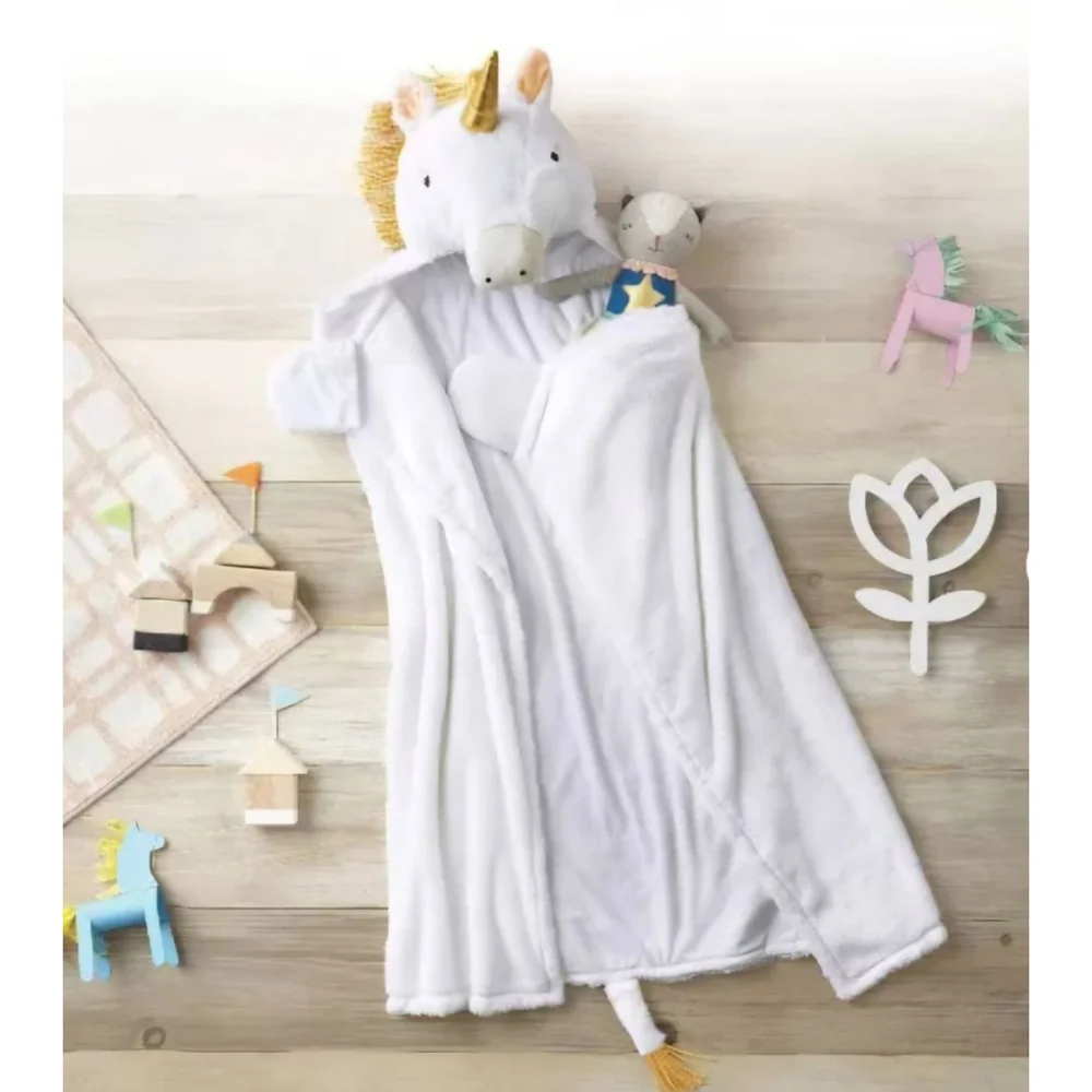 Unicorn Kids' Hooded Blanket - Pillowfort™: Faux Fur, New with tags